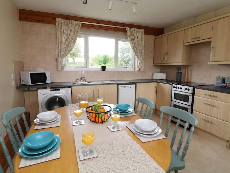 Cheerful Spacious 2 Bedroom Holiday Home St Anns 12 Gunnislake Zewnętrze zdjęcie